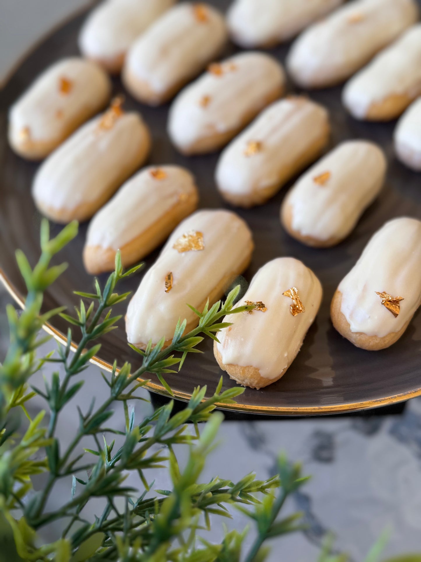Mini Eclair