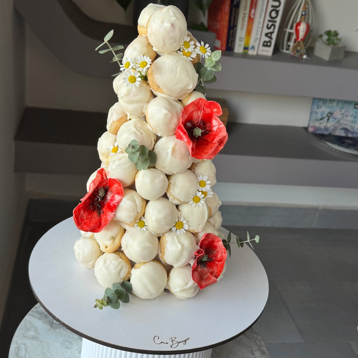 Medium Croquembouche