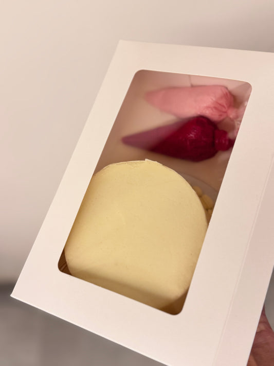Mini cake DIY kit