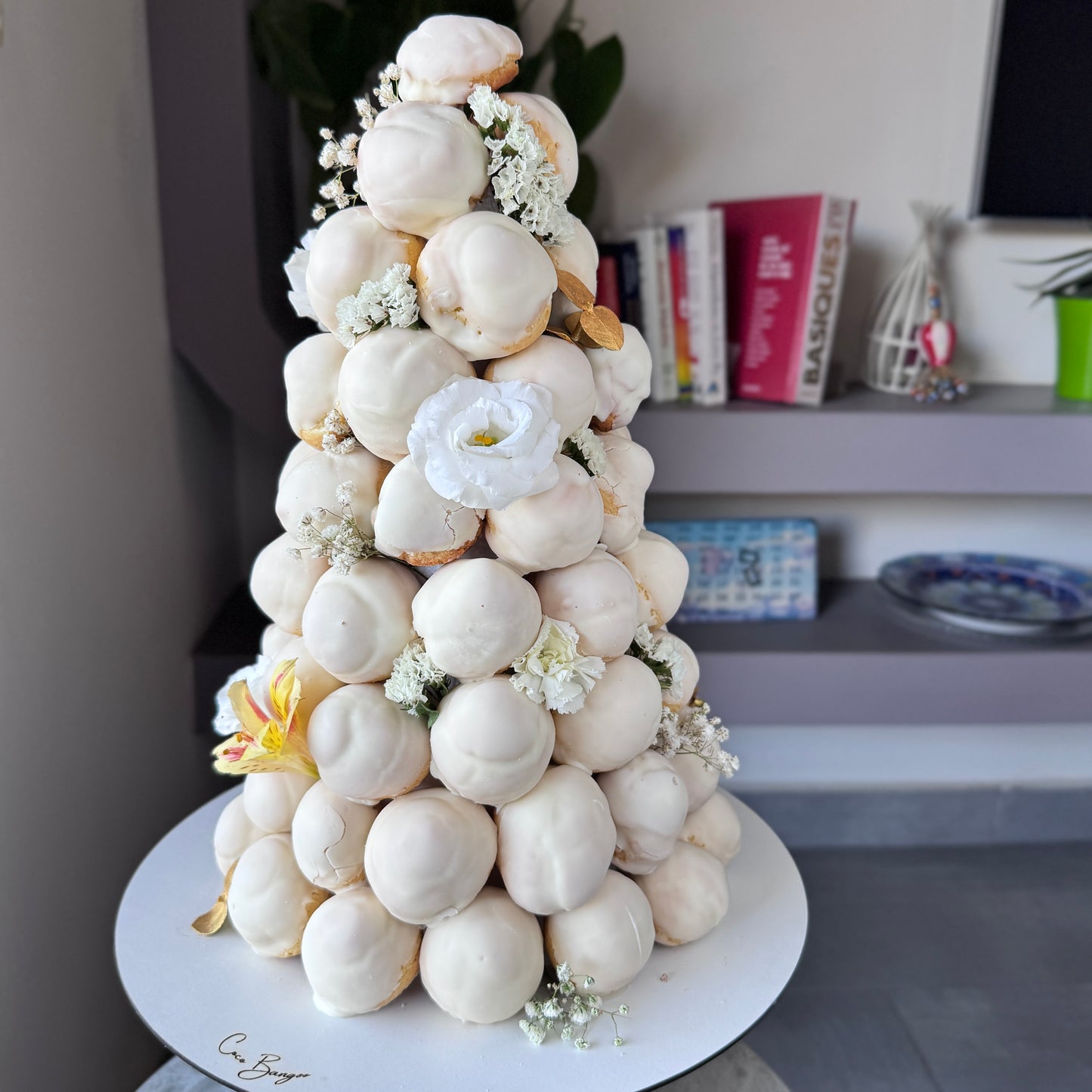 Medium Croquembouche
